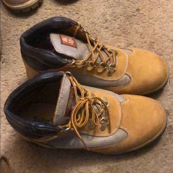 Timberlands - Picture 3 of 4